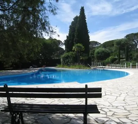Apartment Du Golf Valescure *